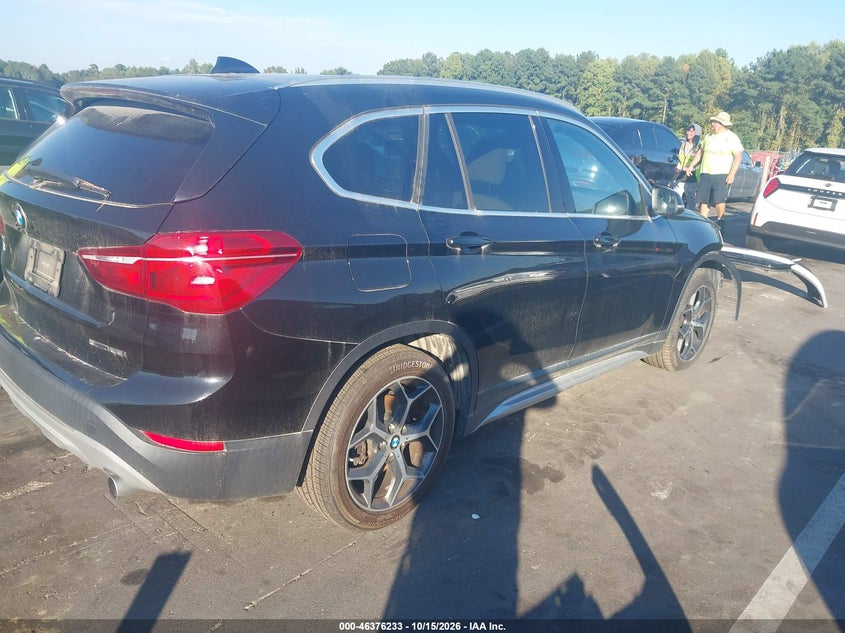 BMW X1 - zdjęcie 4