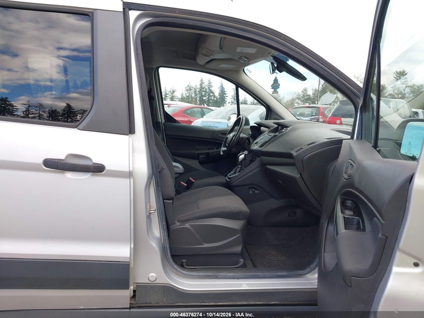 2017 FORD TRANSIT CONNECT XL · Photo 5