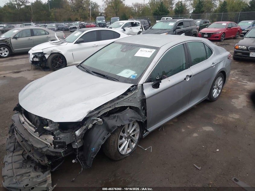 2024 Toyota Camry Le, Front End, IAAI, VIN 4T1R11AK6RU876051 — photo 2