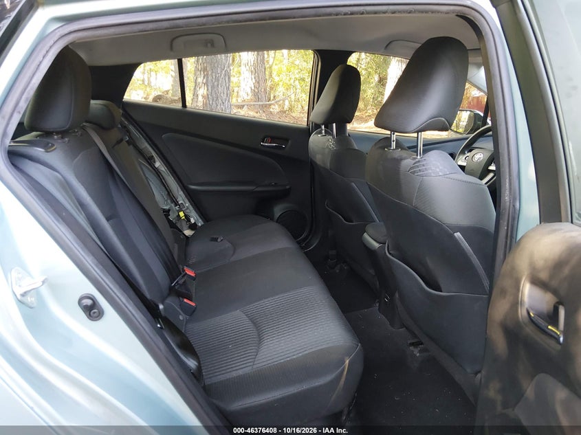 TOYOTA PRIUS - zdjęcie 8