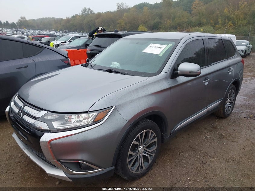 2016 Mitsubishi Outlander Se, Правый бок, IAAI, VIN JA4AD3A33GZ065864 — фото 2