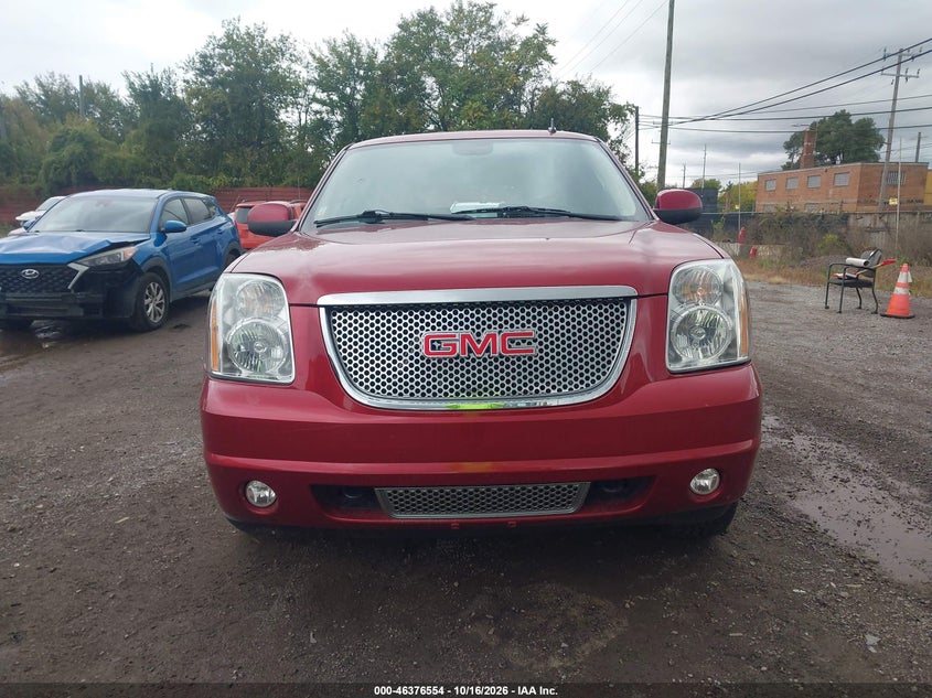 2014 GMC YUKON DENALI · Фото 12