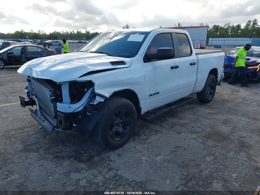 Vin: 1c6srecg2sn569949, lot: 46877061, ram 1500 tradesman  4x2 6'4 box 20252