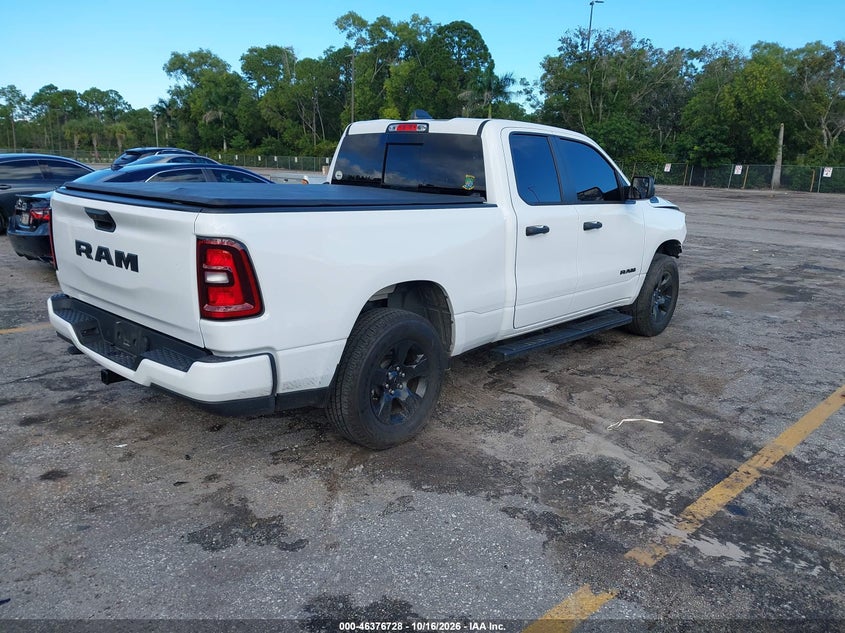 Vin: 1c6srecg2sn569949, lot: 46877061, ram 1500 tradesman  4x2 6'4 box 20254