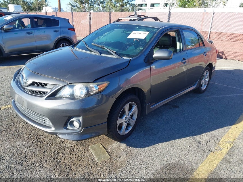 Vin: 2t1bu4ee9bc600940, lot: 46877063, toyota corolla s 20112