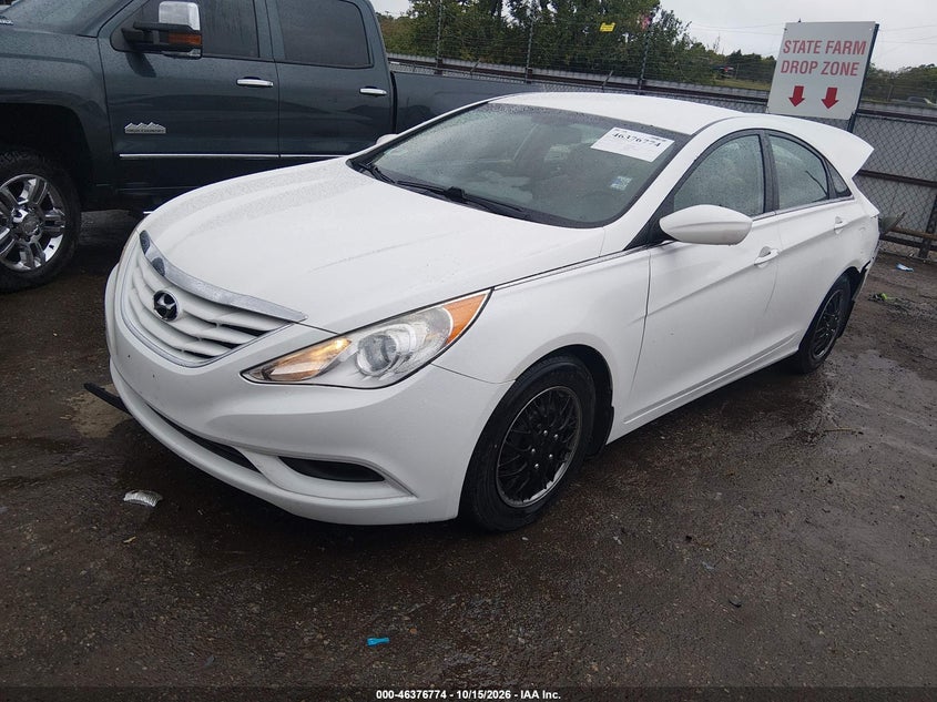 2013 Hyundai Sonata Gls, Удар сзади, IAAI, VIN 5NPEB4AC6DH522642 — фото 2