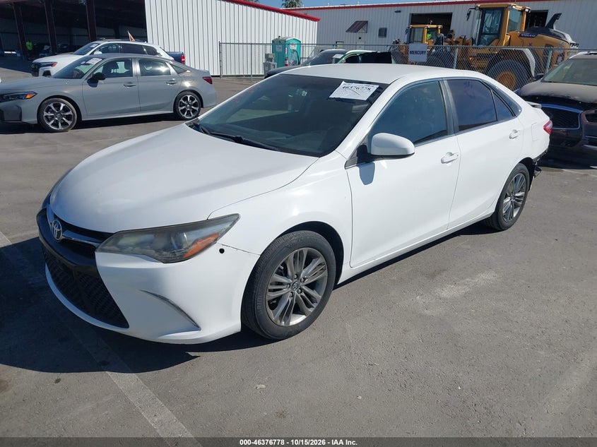 2017 Toyota Camry Se, Rear, IAAI, VIN 4T1BF1FK4HU750989 — photo 2