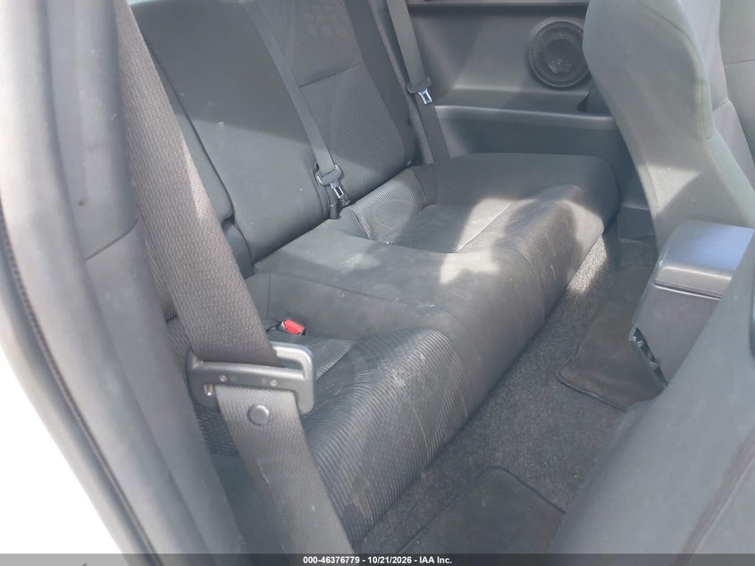 2011 SCION TC · Фото 8