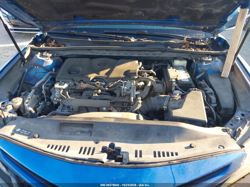 TOYOTA CAMRY - zdjęcie 10