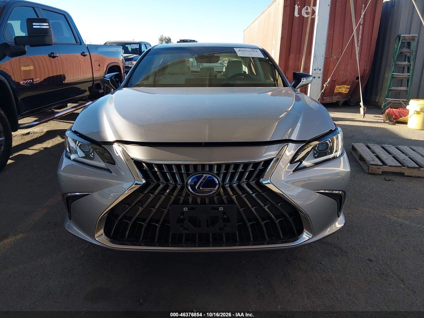 LEXUS ES 300H - zdjęcie 12