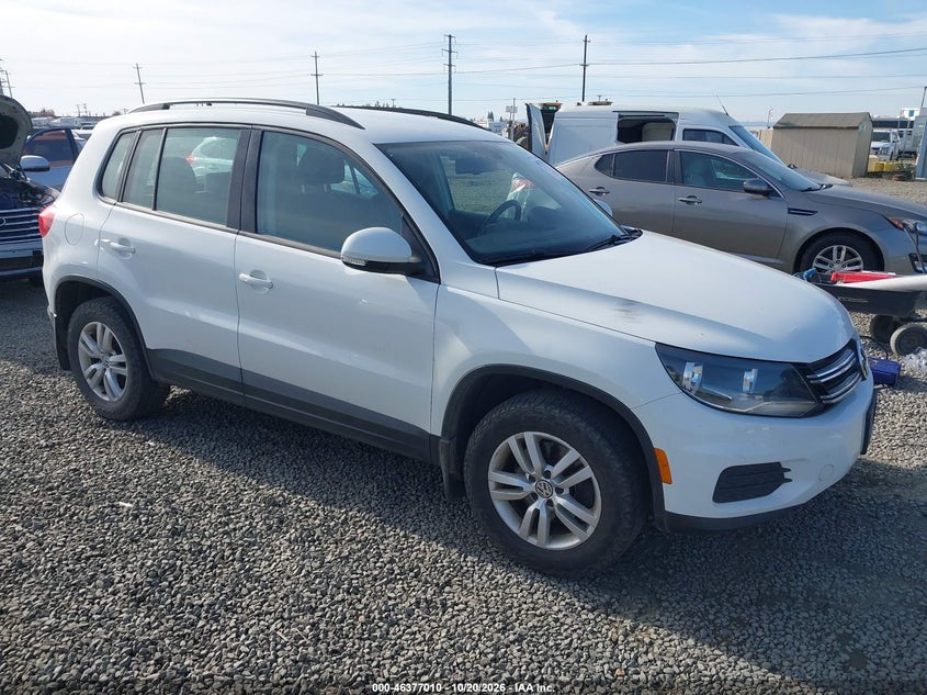 2016 Volkswagen Tiguan S