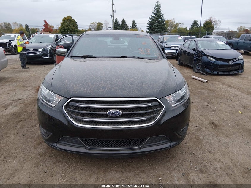 2015 FORD TAURUS LIMITED · Photo 12