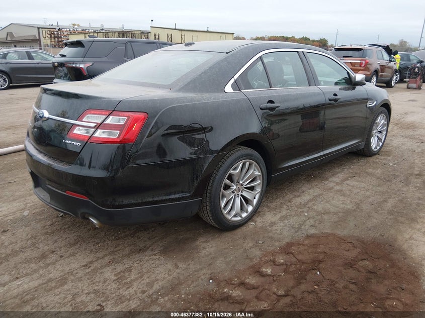 2015 FORD TAURUS LIMITED · Photo 4
