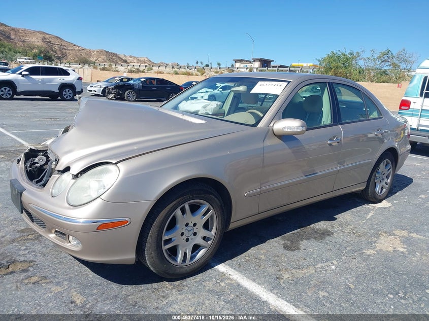 2004 Mercedes-Benz E 320, Front End, IAAI, VIN WDBUF65J64A522120 — photo 2