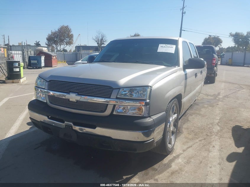 2005 Chevrolet Silverado 1500 Ls, Left Side, IAAI, VIN 2GCEC13TX51145678 — photo 2