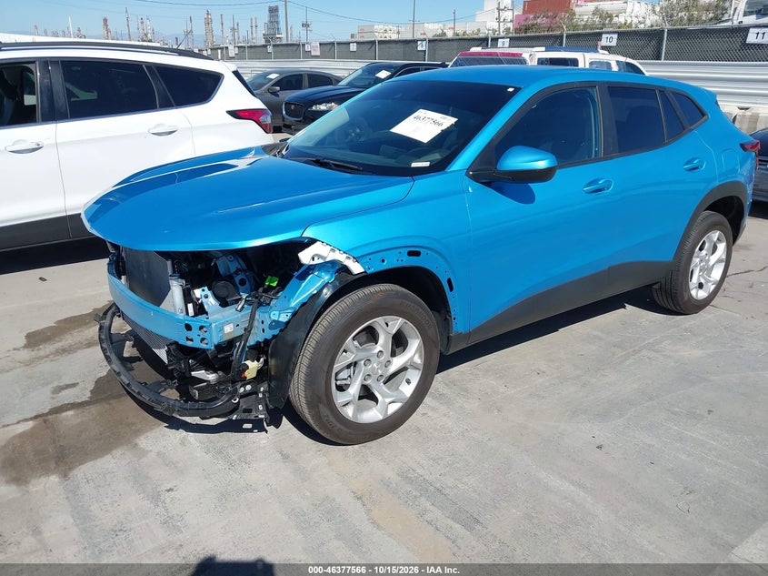 2025 Chevrolet Trax Fwd Ls, Front End, IAAI, VIN KL77LFEP6SC266670 — photo 2