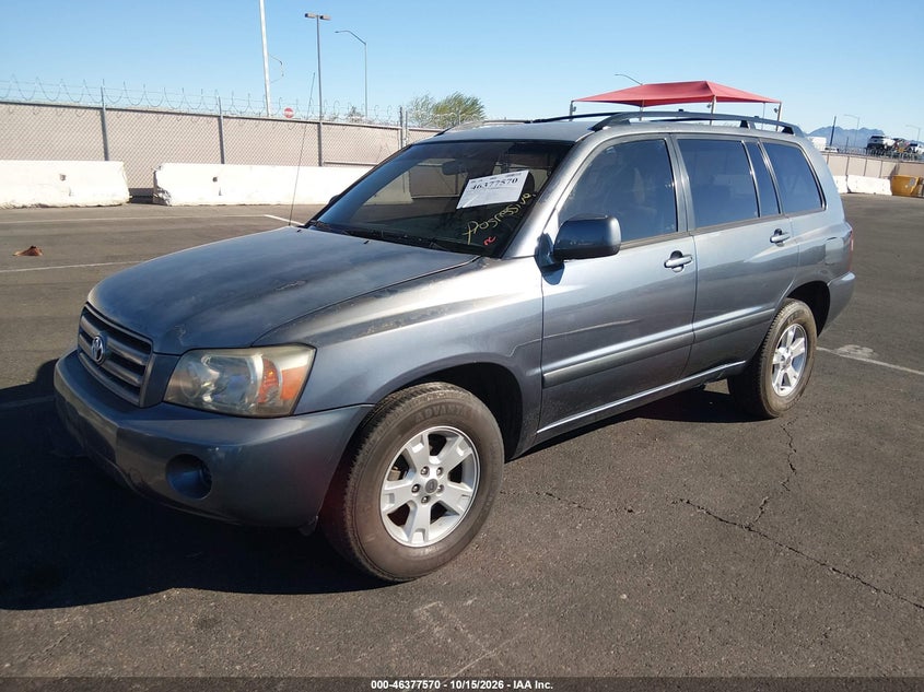 2007 Toyota Highlander, Right Front, IAAI, VIN JTEDD21A970163602 — photo 2