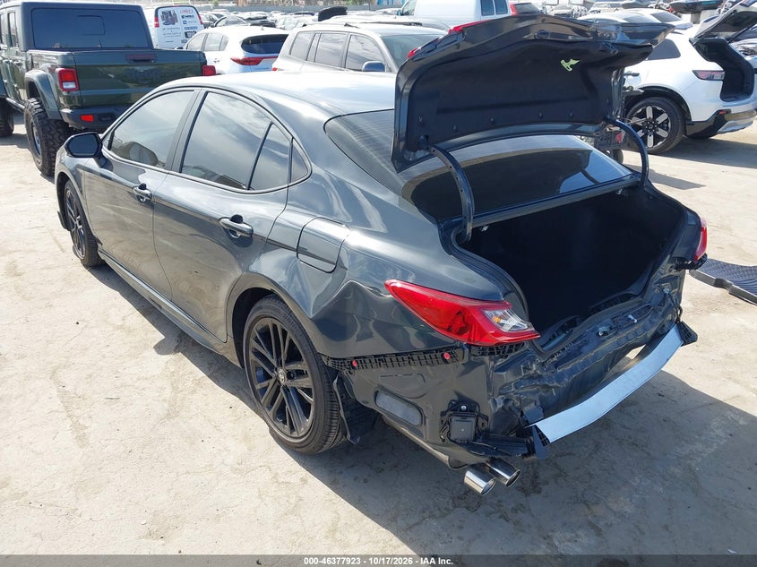 Vin: 4t1daack5tu350363, lot: 46878256, toyota camry se 20263