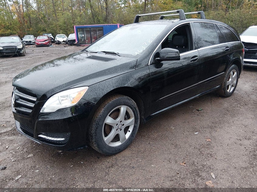 2012 Mercedes-Benz R 350 Bluetec 4Matic, Front End, IAAI, VIN 4JGCB2FE7CA145505 — photo 2