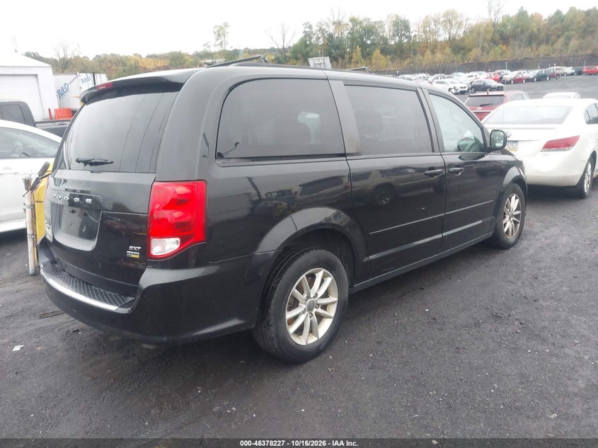 2016 DODGE GRAND CARAVAN SXT · Фото 4