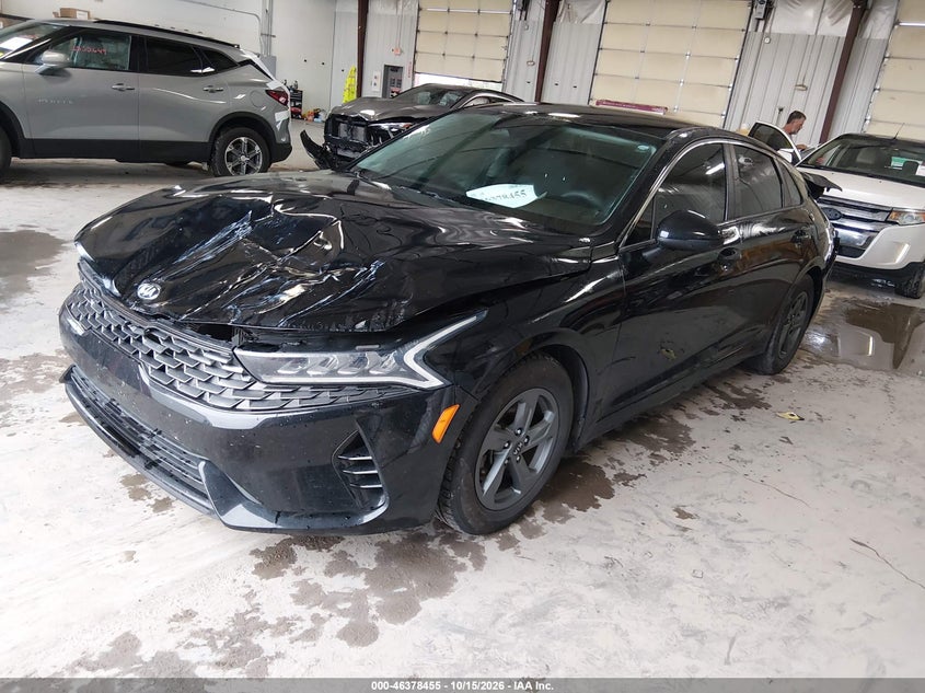 2021 Kia K5 Lx, Rear, IAAI, VIN 5XXG24J2XMG021460 — photo 2