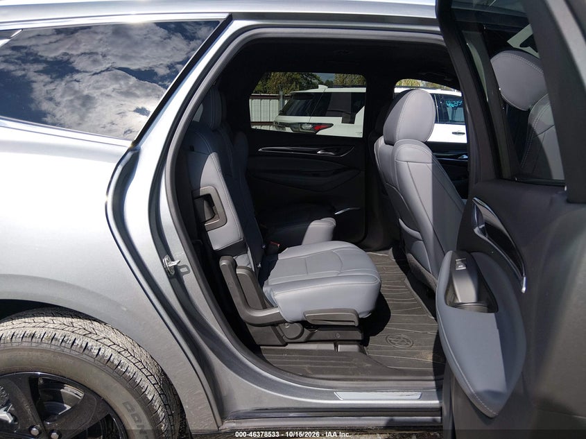 BUICK ENCLAVE 2023 VIN 5GAEVAKWXPJ173996