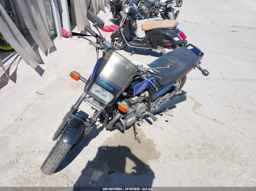 1985 Honda Cb700 Sc, Normal Wear & Tear, IAAI, VIN JH2RC2011FM100748 — photo 2