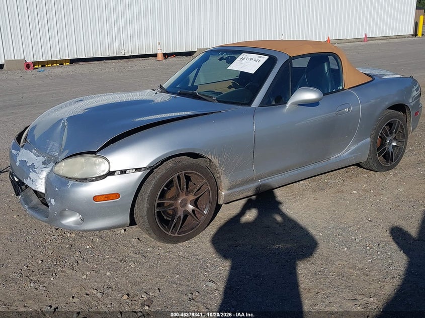 2004 Mazda Mx-5 Miata Ls, Front End, IAAI, VIN JM1NB353X40401291 — photo 2