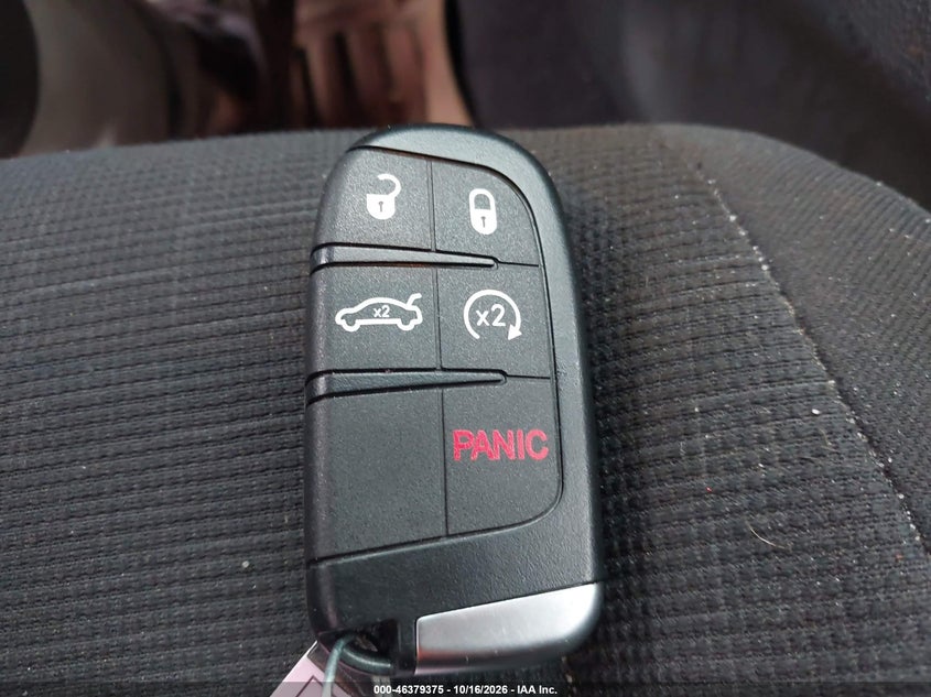 JEEP GRAND CHEROKEE - zdjęcie 11