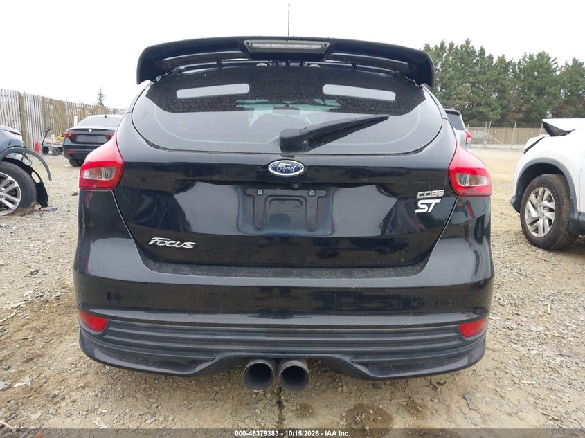 2017 FORD FOCUS ST · Фото 17