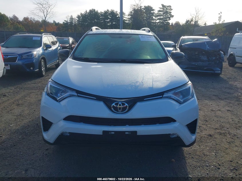 TOYOTA RAV4 - zdjęcie 12