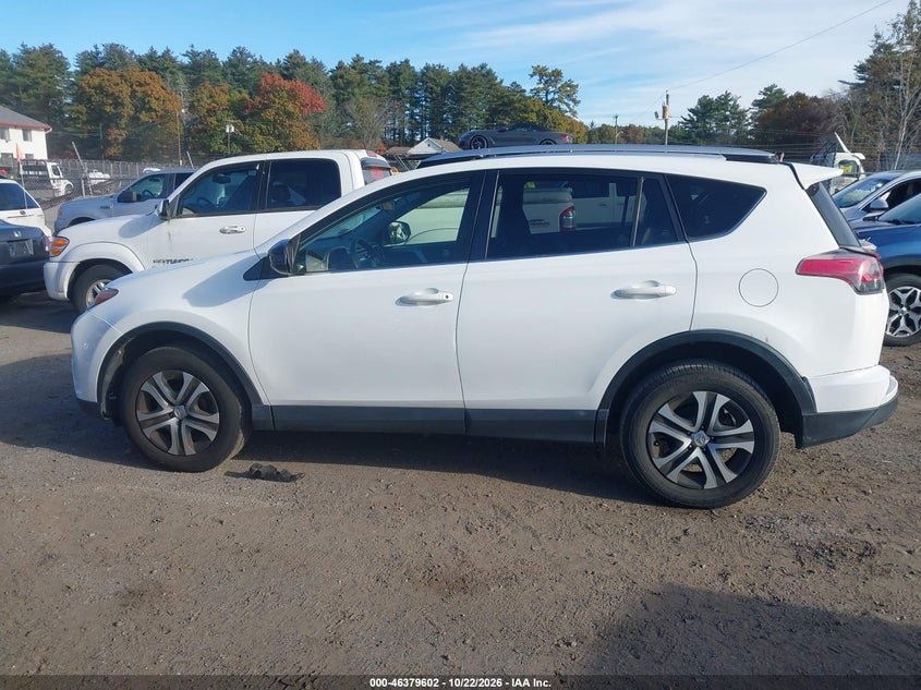 TOYOTA RAV4 - zdjęcie 14