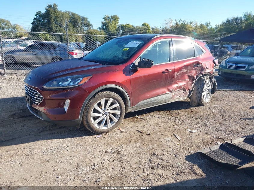 Vin: 1fmcu9j95mua04249, lot: 46880111, ford escape titanium 20212