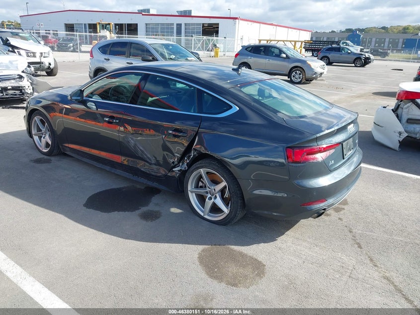 Vin: wauencf50ka069793, lot: 46880497, audi a5 45 premium 20193