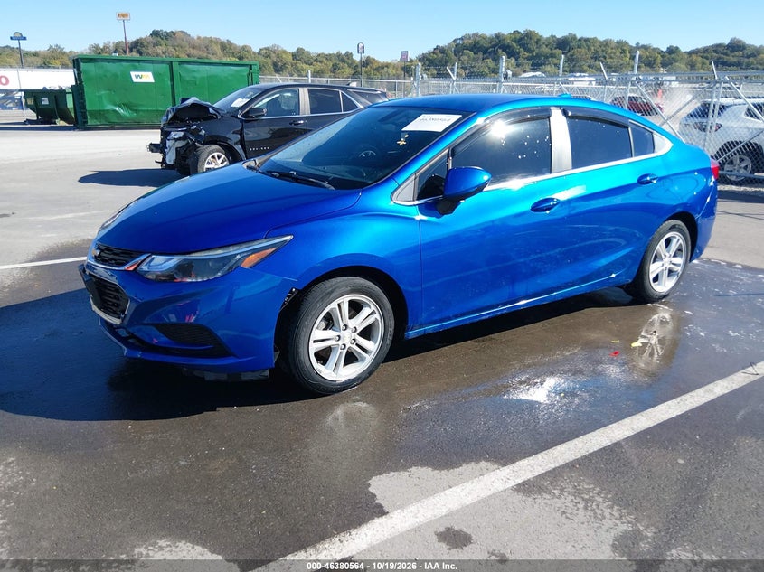 2018 Chevrolet Cruze Lt Auto, Правый бок, IAAI, VIN 1G1BE5SMXJ7246367 — фото 2