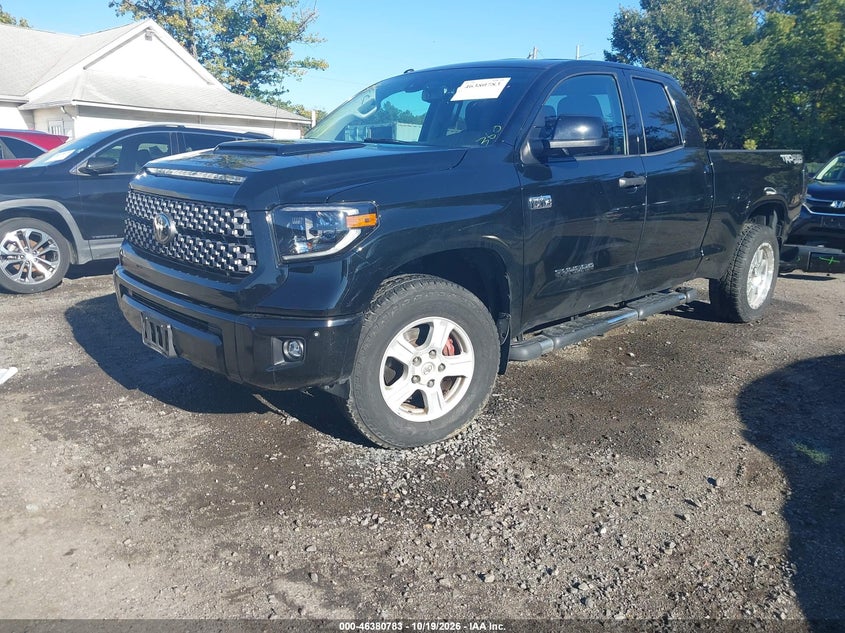 TOYOTA TUNDRA - zdjęcie 2