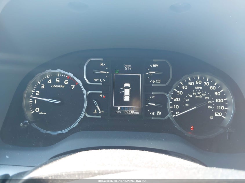 TOYOTA TUNDRA - zdjęcie 7