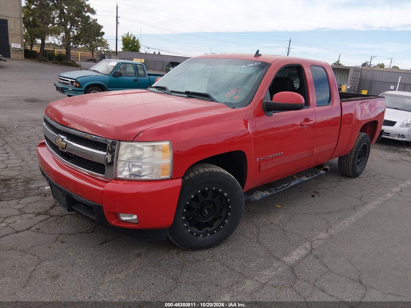 2008 Chevrolet Silverado 1500 Ltz, Удар сзади, IAAI, VIN 2GCEK19J881114569 — фото 2