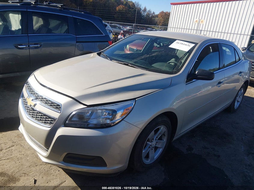 2013 Chevrolet Malibu 1Ls, Неизвестно, IAAI, VIN 1G11B5SA2DF183415 — фото 2