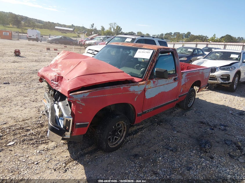 1993 Chevrolet S Truck S10, Front End, IAAI, VIN 1GCCS14R1P8103381 — photo 2