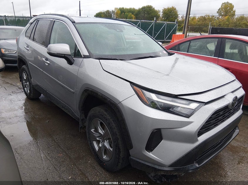 Vin: 2t3p1rfv2sw613111, lot: 46882015, toyota rav4 xle 2025 img_1