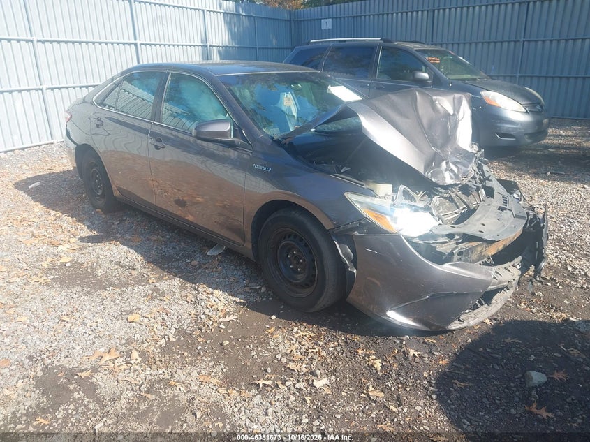 2015 Toyota Camry Hybrid LE