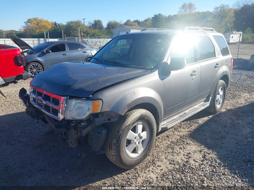 Vin: 1fmcu0d70bka61683, lot: 46882074, ford escape xlt 20112