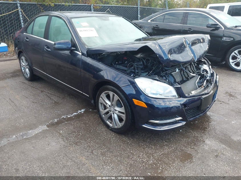 2012 Mercedes-Benz C 300 Luxury 4matic