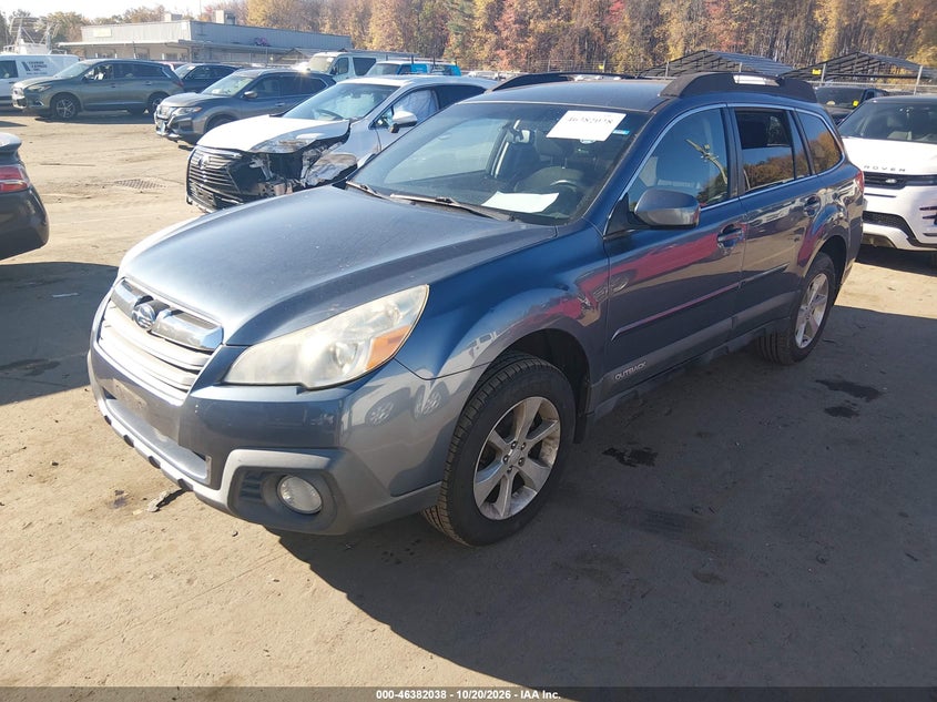 2013 Subaru Outback 2.5I Premium, Normal Wear & Tear, IAAI, VIN 4S4BRBCC9D3264088 — photo 2