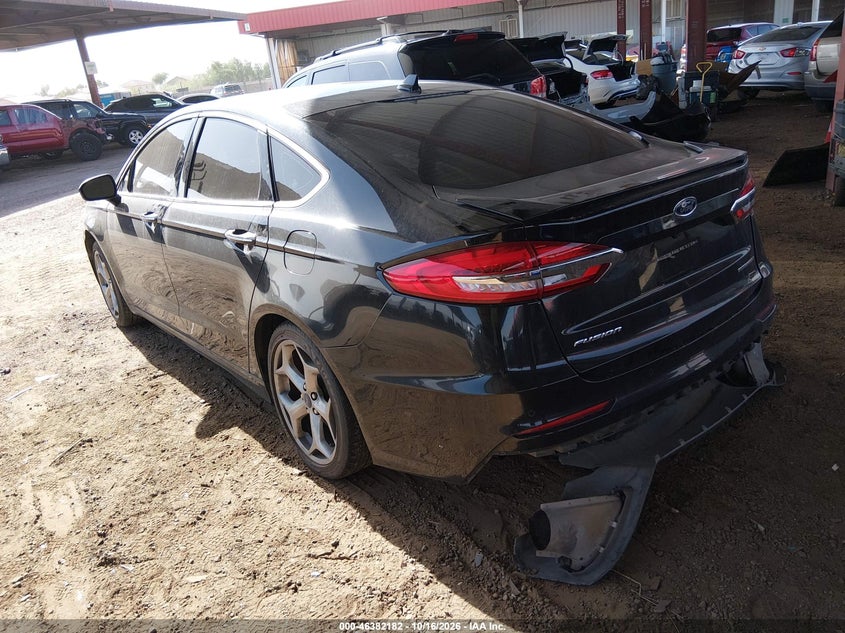Vin: 3fa6p0d95lr205886, lot: 46882529, ford fusion titanium 20203