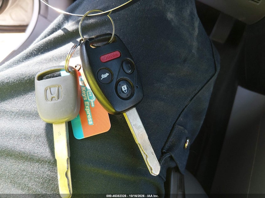 2009 HONDA PILOT TOURING · Фото 11