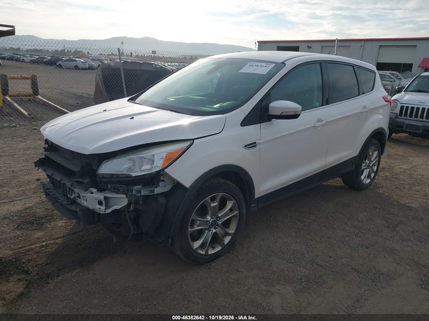 Vin: 1fmcu9h91duc71782, lot: 46882989, ford escape sel 20132