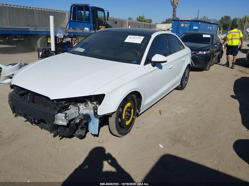 Vin: wauaugff6j1045658, lot: 46883540, audi a3 2.0t premium/2.0t tech premium 20182