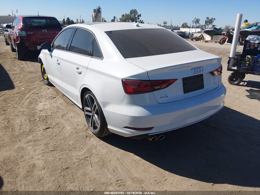 Vin: wauaugff6j1045658, lot: 46883540, audi a3 2.0t premium/2.0t tech premium 20183
